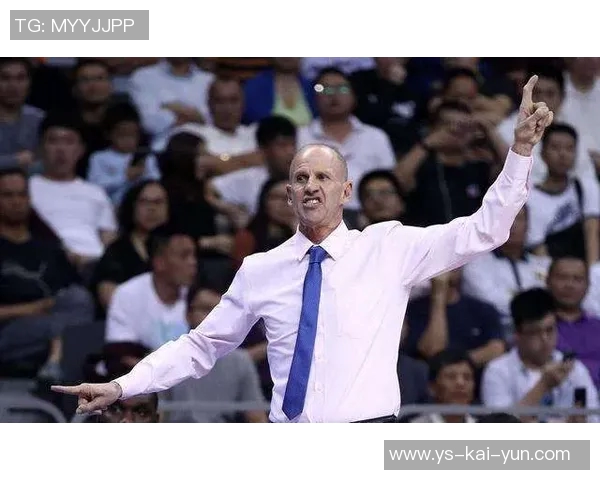 戈尔：执教新疆篮球，防守为本，愿在这里执教到退休