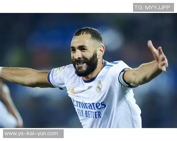 本泽马：现在的皇马队内缺少领袖；皇马永远是我的球队